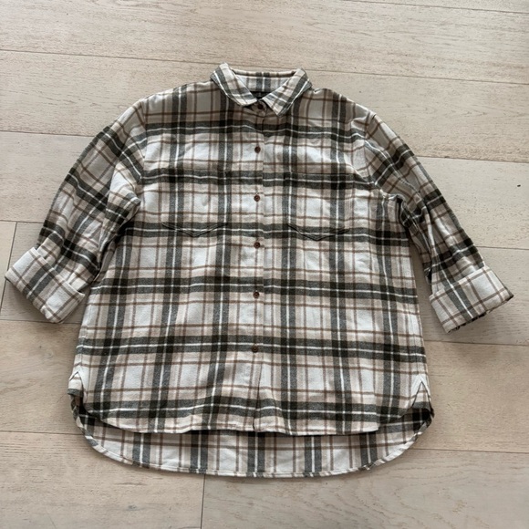 Jenni Kayne O’Keeffe Overshirt - Oatmeal Plaid XL - Picture 4 of 12